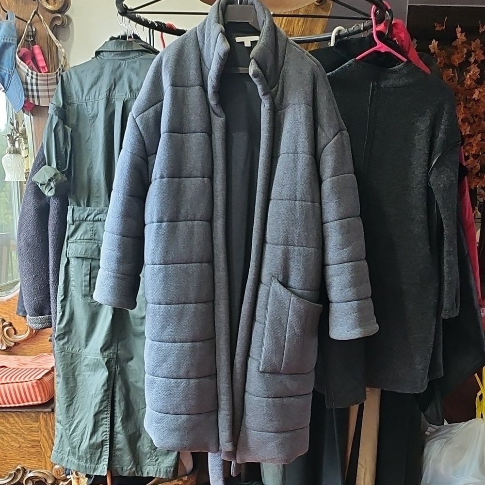 Lunya Gray Quilted Jacket - Picture 2 of 6